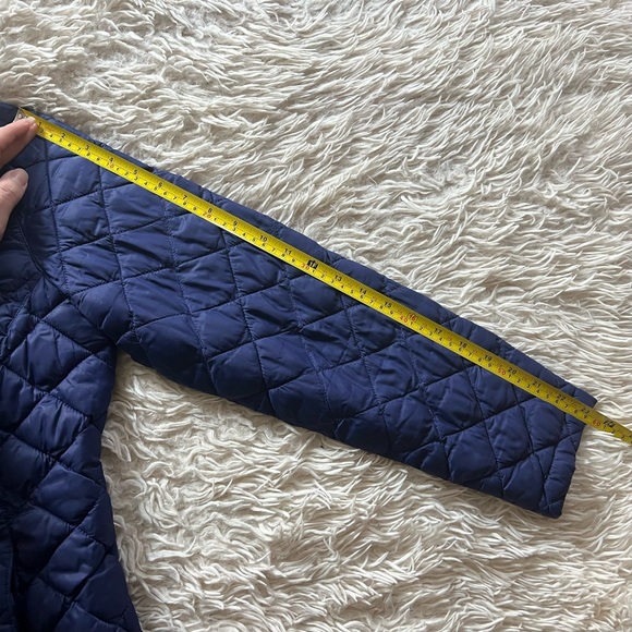 LL Bean Women’s Quilt Puffer Jacket Petite Medium Dark Blue - Picture 7 of 7